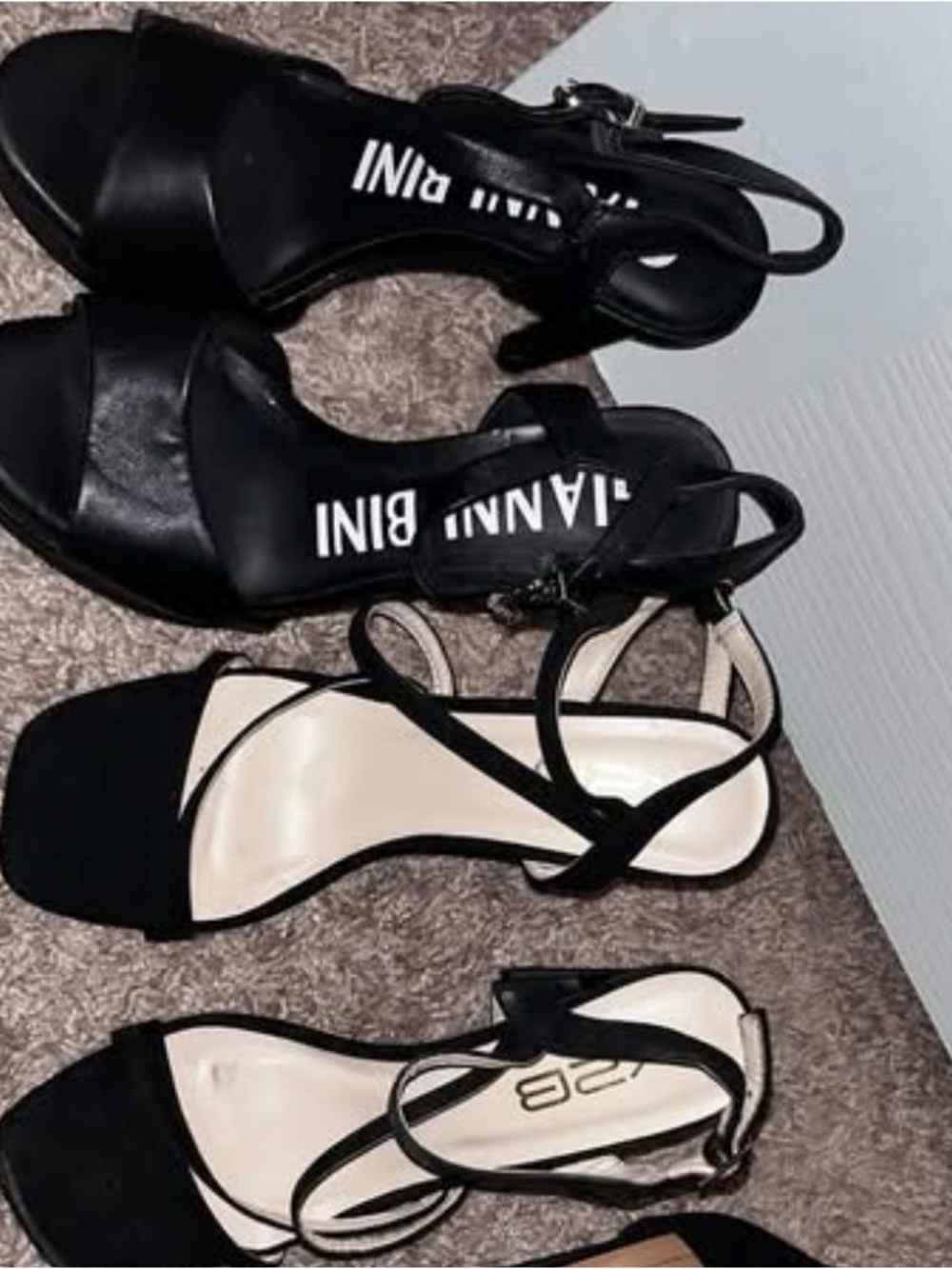 Janni Bini Black Strappy Women's Sandals